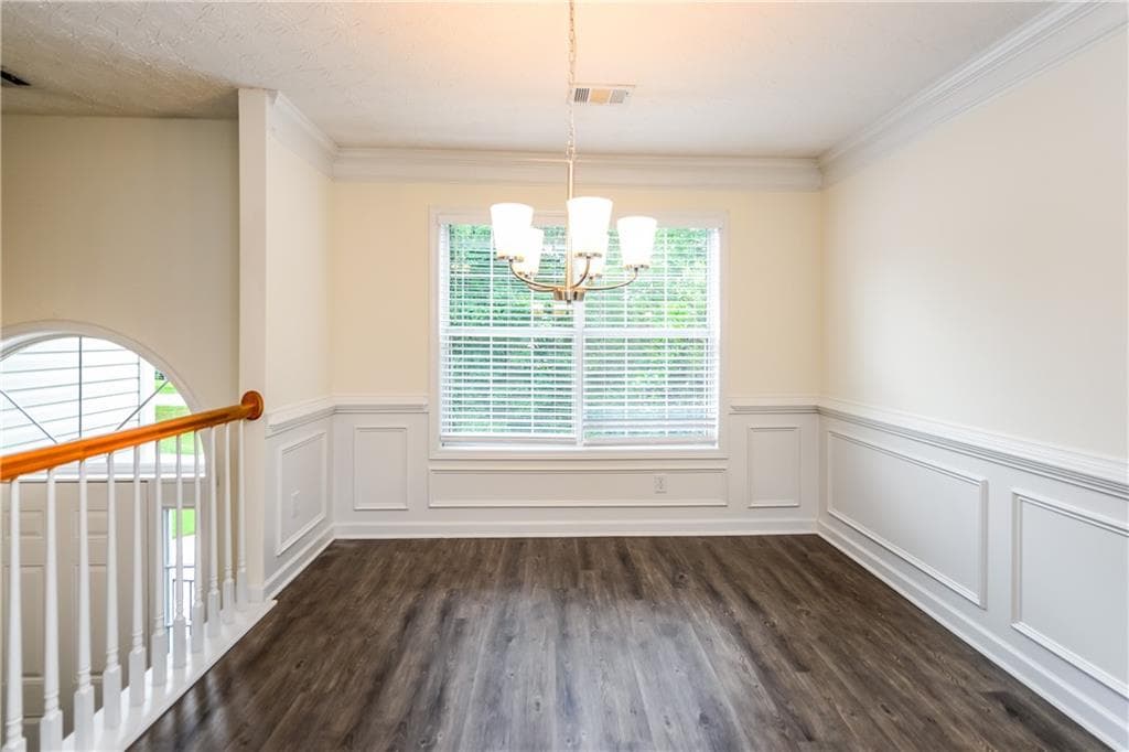 5 bedroom, 3 bathroom, 2,466 sq ft single family residence for rent at 805 Lewis Ridge Circle, Lawrenceville, GA 30045 for $2,775 a month — photo 10