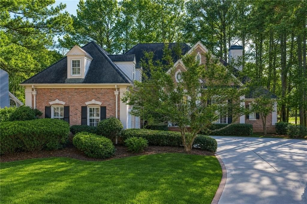 5 bedroom, 6 bathroom, 6,200 sq ft single family residence under contract at 3021 Shinnecock Hills Drive, Johns Creek, GA 30097