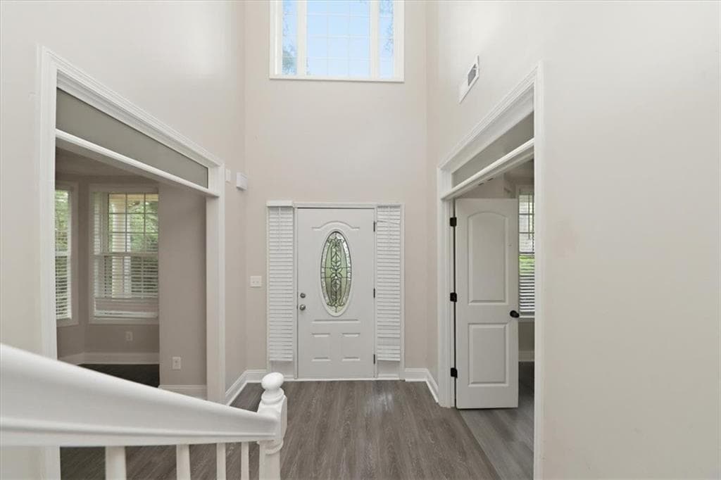 5 bedroom, 3 bathroom, 3,056 sq ft single family residence for sale at 3011 Sarah Lane, Griffin, GA 30224 — photo 4