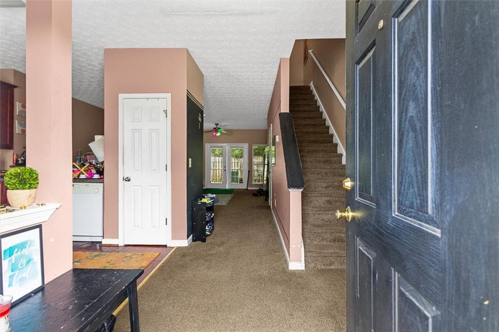 3 bedroom, 3 bathroom, 1,440 sq ft condominium for sale at 4364 Stone Gate Way 94, East Point, GA 30344 — photo 4