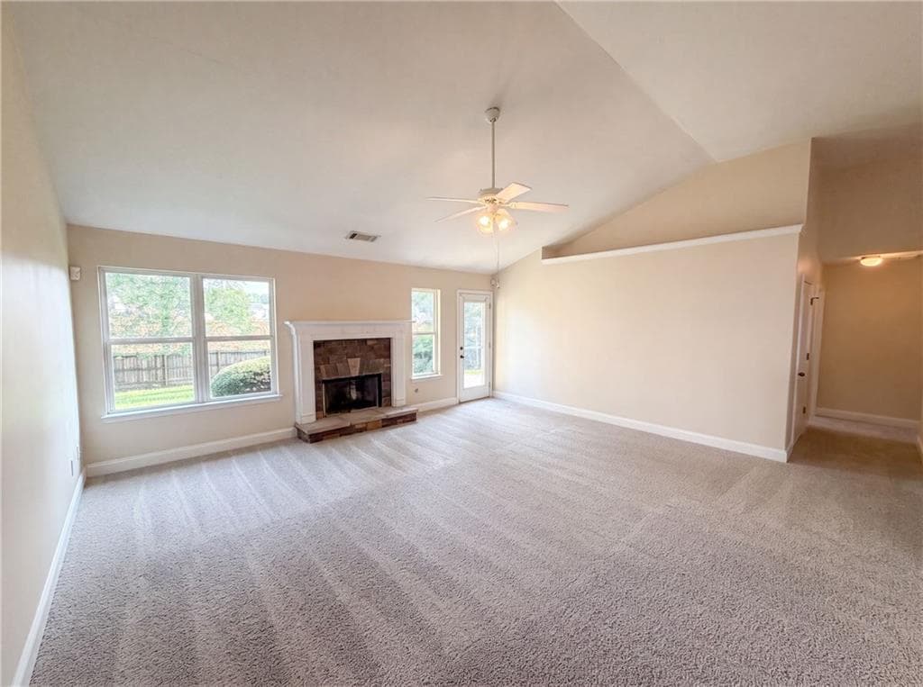 3 bedroom, 2 bathroom, 2,276 sq ft single family residence under contract at 453 Castle Top Lane, Lawrenceville, GA 30045 — photo 7