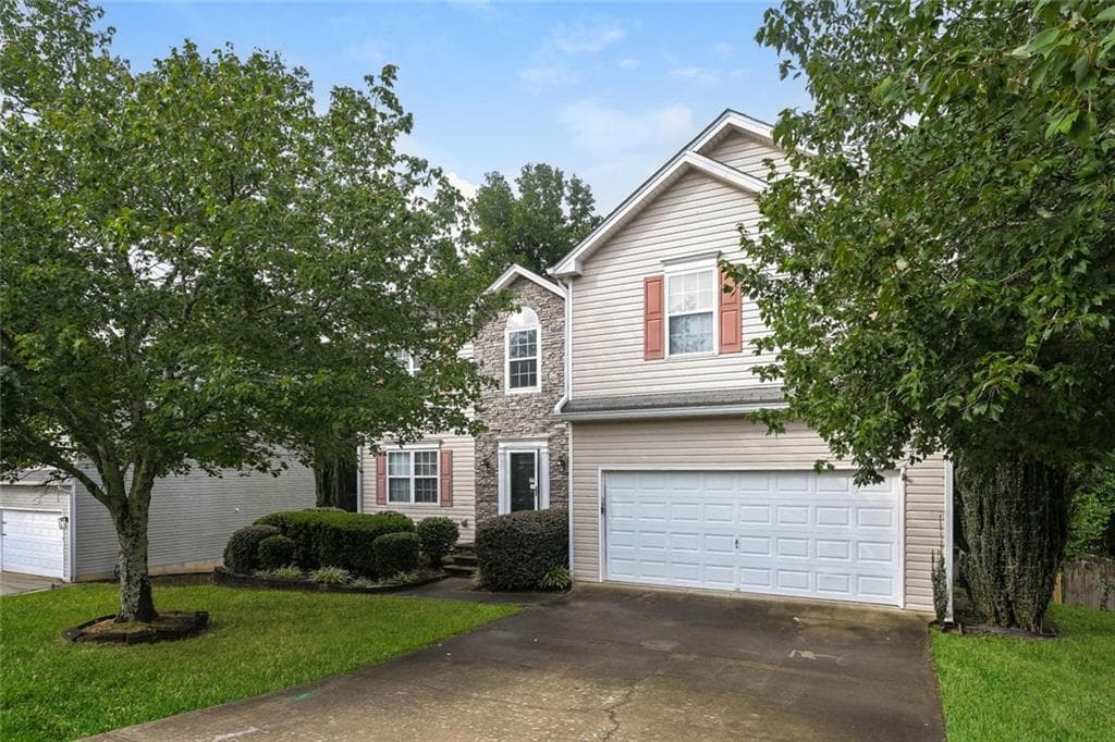4 bedroom, 3 bathroom, 3,750 sq ft single family residence for sale at 1681 Water Lily Way, Lawrenceville, GA 30045 — photo 2