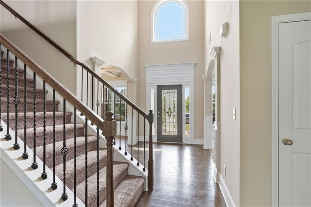 5 bedroom, 4 bathroom, 3,956 sq ft single family residence for sale at 1283 Skipping Stone Court, Dacula, GA 30019 — photo 5