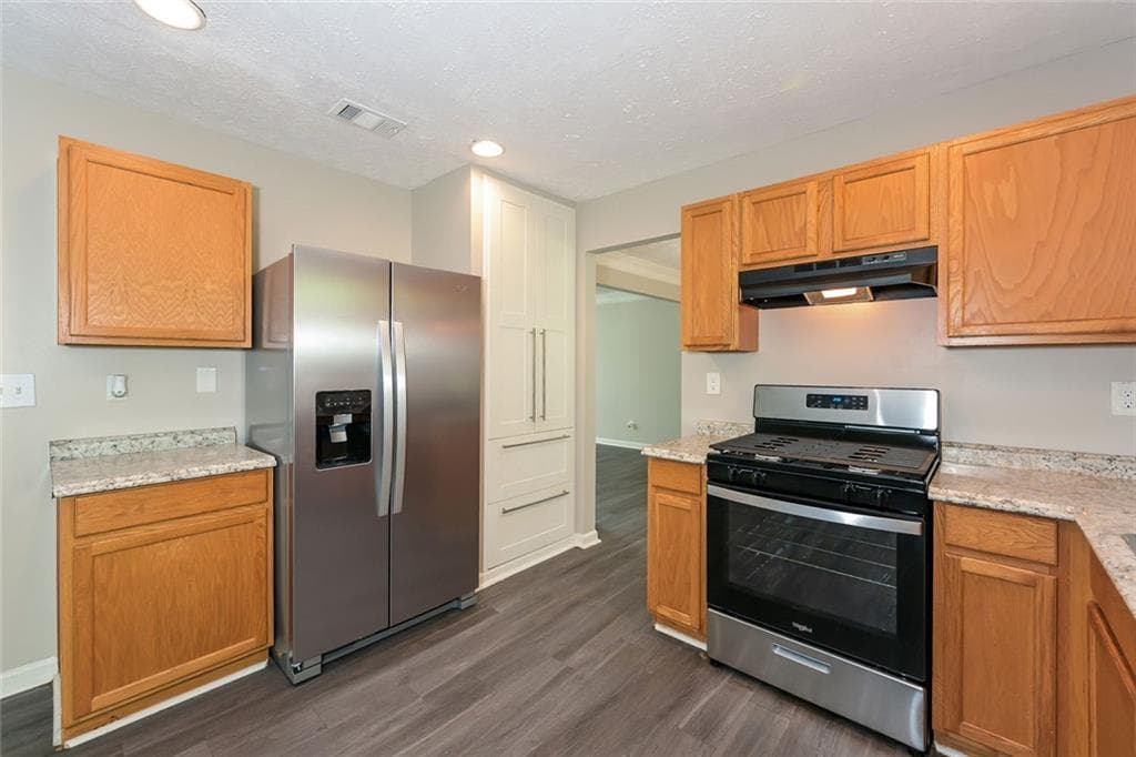 4 bedroom, 3 bathroom, 3,750 sq ft single family residence for sale at 1681 Water Lily Way, Lawrenceville, GA 30045 — photo 5