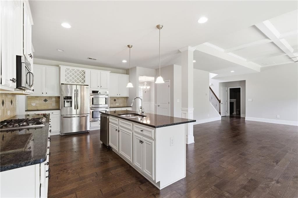 5 bedroom, 4 bathroom, 3,956 sq ft single family residence for sale at 1283 Skipping Stone Court, Dacula, GA 30019 — photo 10