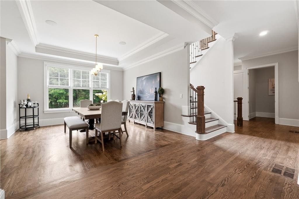 7 bedroom, 7 bathroom, 9,467 sq ft single family residence under contract at 55 Providence Plantation Drive, Milton, GA 30004 — photo 8