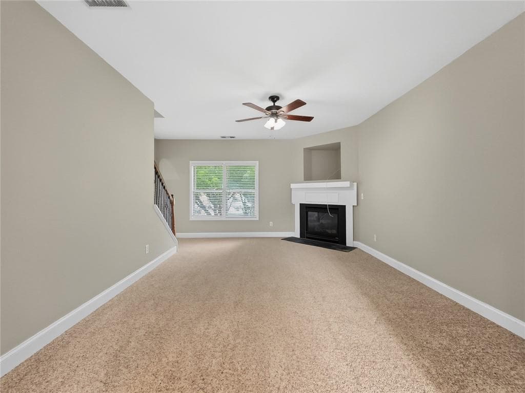4 bedroom, 3 bathroom, 2,054 sq ft single family residence for sale at 441 Sweet Ashley Way, Loganville, GA 30052 — photo 3