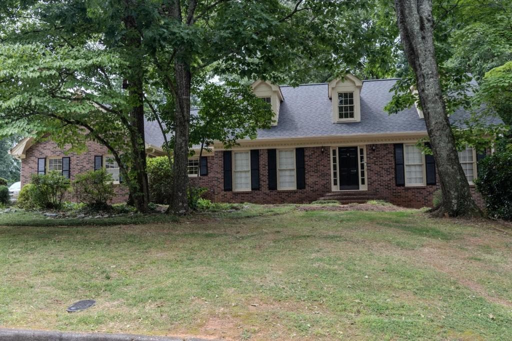 3 bedroom, 3 bathroom, 3,146 sq ft single family residence for rent at 2858 Livsey Drive, Tucker, GA 30084 for $2,795 a month — photo 1 of 24