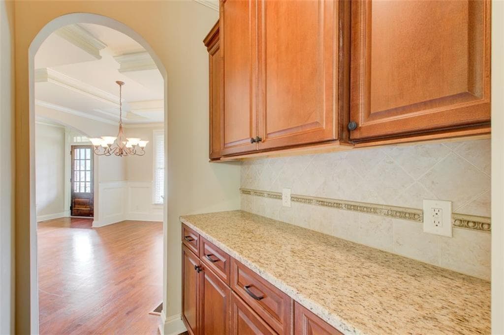 5 bedroom, 5 bathroom, 4,833 sq ft single family residence for sale at 553 Hunting Hills Drive, Braselton, GA 30517 — photo 3
