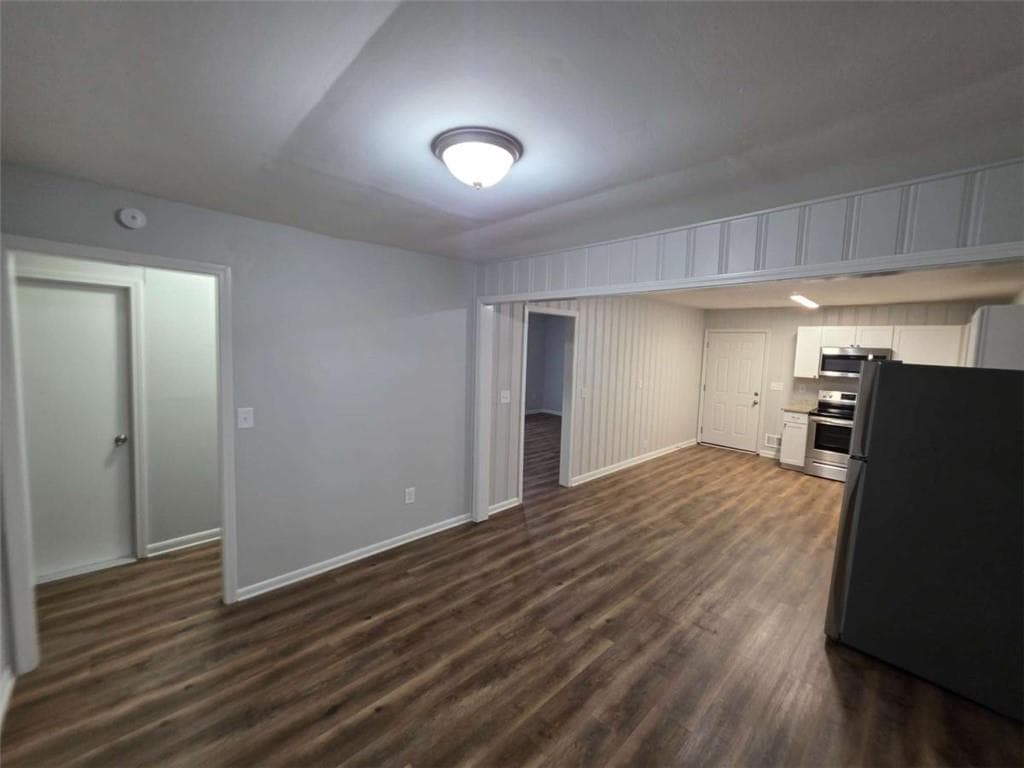 3 bedroom, 2 bathroom, 1,412 sq ft single family residence for sale at 1214 S Broad Street, Monroe, GA 30655 — photo 5