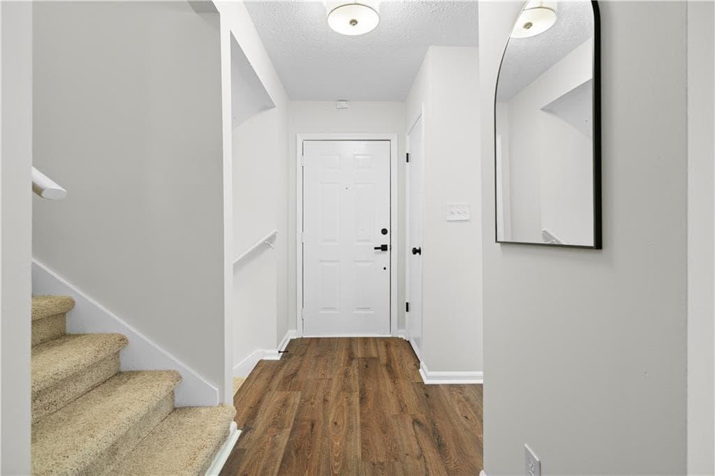 3 bedroom, 2 bathroom, 1,630 sq ft single family residence for sale at 4424 Twin Creek Drive, Kennesaw, GA 30144 — photo 5