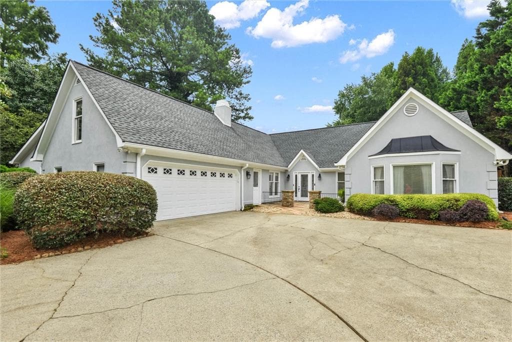 4 bedroom, 2 bathroom, 2,576 sq ft single family residence for sale at 469 Timberlea Lake Drive, Marietta, GA 30067