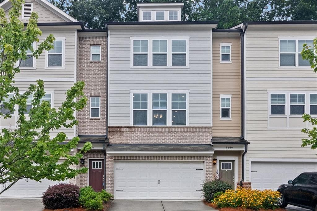 3 bedroom, 4 bathroom, 2,428 sq ft townhouse for rent at 2779 White Oak Lane 20, Decatur, GA 30032 for $2,450 a month — photo 1 of 39