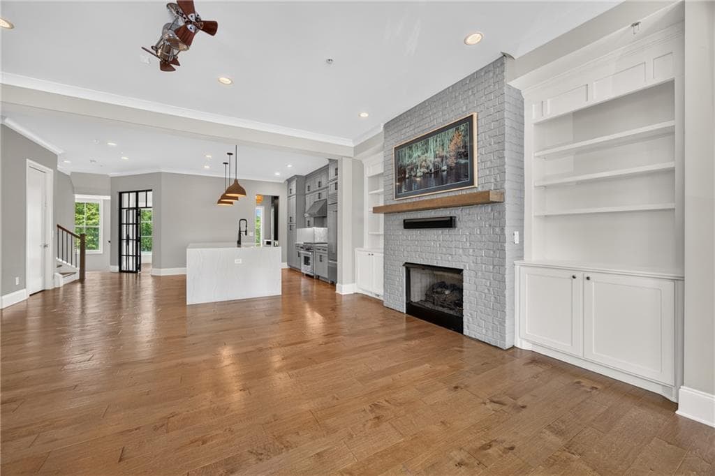 4 bedroom, 5 bathroom townhouse for rent at 124 W Wieuca Road, Sandy Springs, GA 30342 for $8,000 a month — photo 7