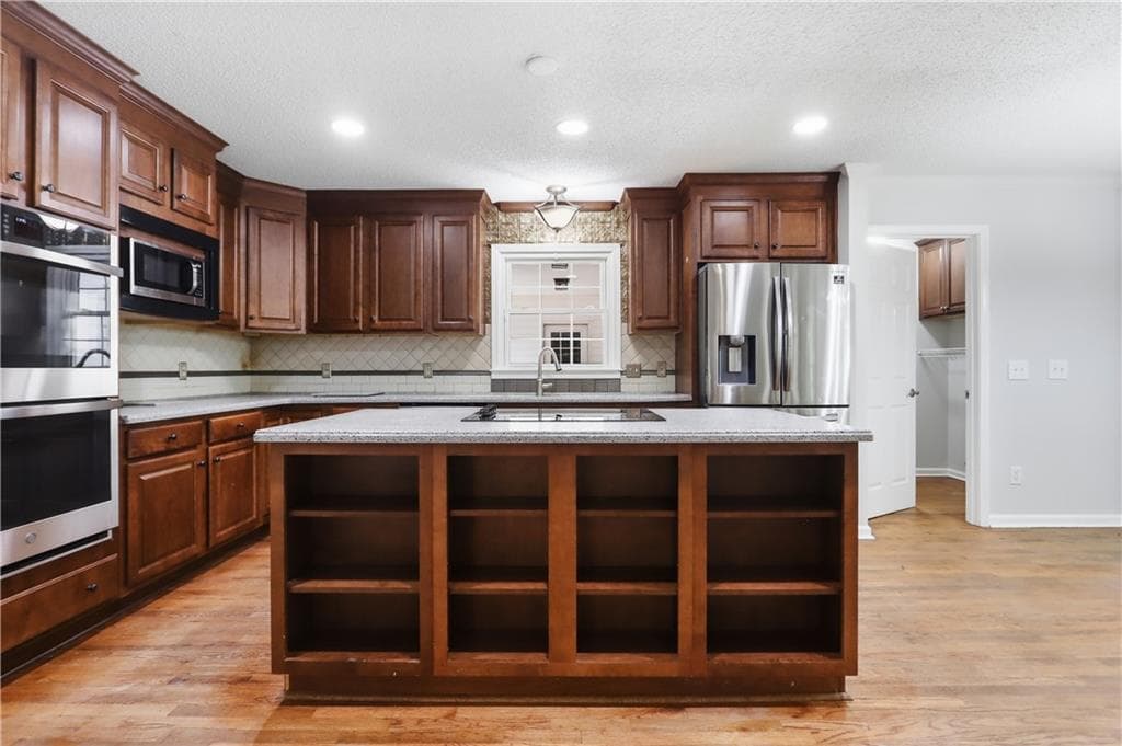 5 bedroom, 5 bathroom, 4,260 sq ft single family residence under contract at 157 Quail Ridge Road, Hiram, GA 30141 — photo 2