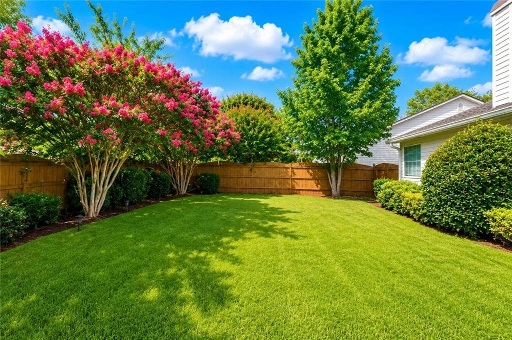 3 bedroom, 2 bathroom, 1,831 sq ft single family residence for sale at 1421 Culverstone Drive, Lawrenceville, GA 30043 — photo 4