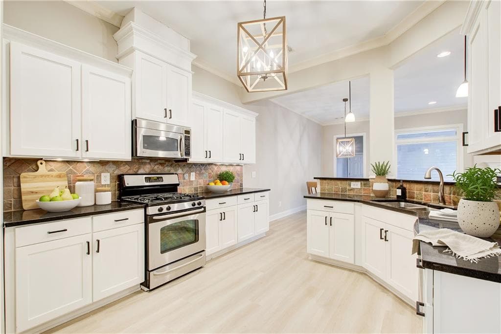 4 bedroom, 3 bathroom, 3,049 sq ft townhouse for sale at 12541 Danesfeld Drive, Milton, GA 30004 — photo 8