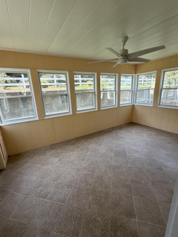 3 bedroom, 2 bathroom, 1,560 sq ft single family residence for rent at 34 Winding Creek Court, Dawsonville, GA 30534 for $2,200 a month — photo 4