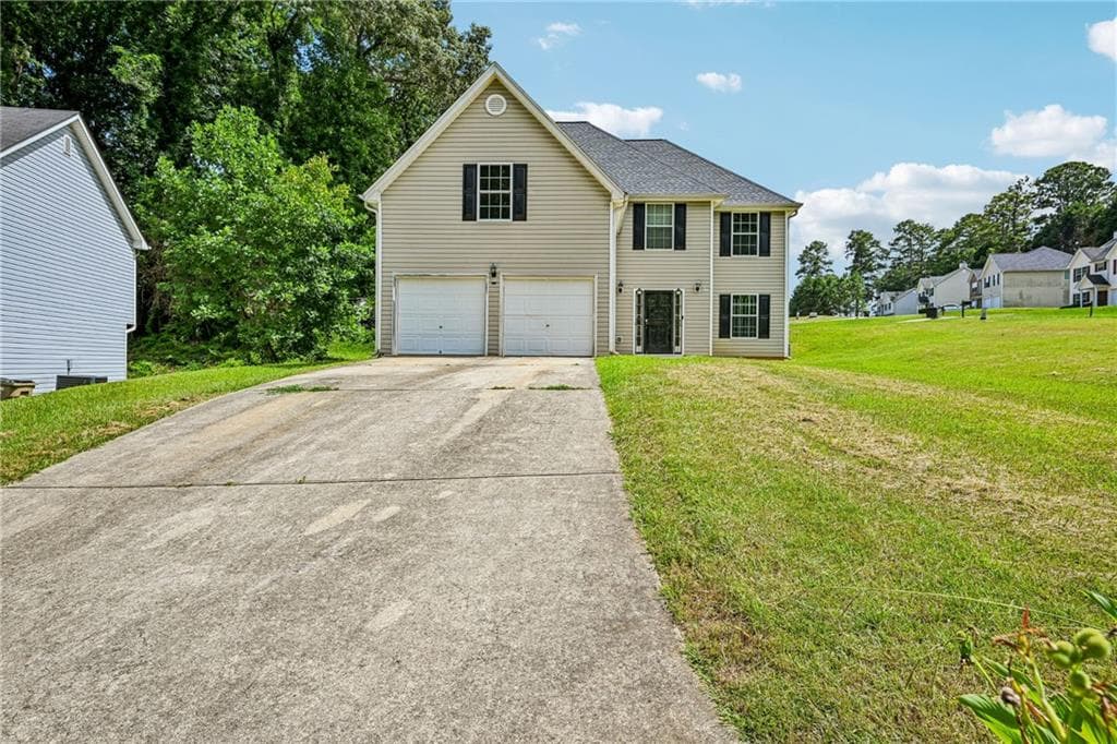 5 bedroom, 2 bathroom, 2,402 sq ft single family residence under contract at 2083 Dylan Court, Ellenwood, GA 30294 — photo 8