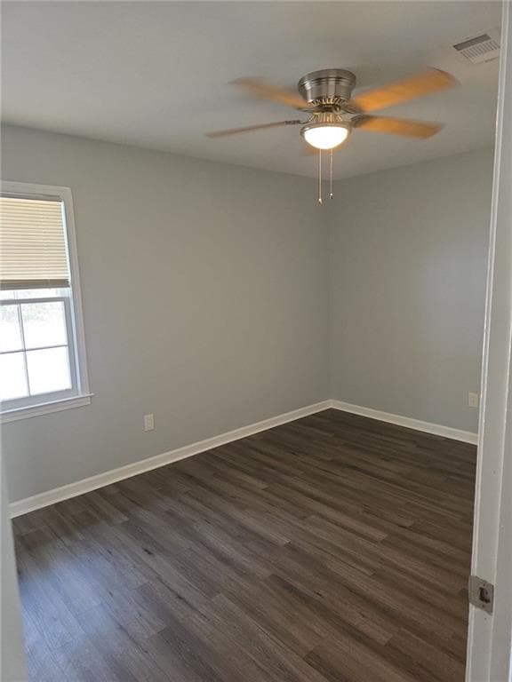 3 bedroom, 1 bathroom, 1,074 sq ft single family residence for sale at 122 Longstreet Circle, Oxford, GA 30054 — photo 4