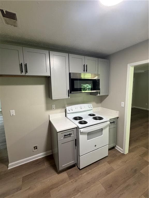 2 bedroom, 2 bathroom duplex for rent at 1286 N Lea Court A, Smyrna, GA 30080 for $1,700 a month — photo 7