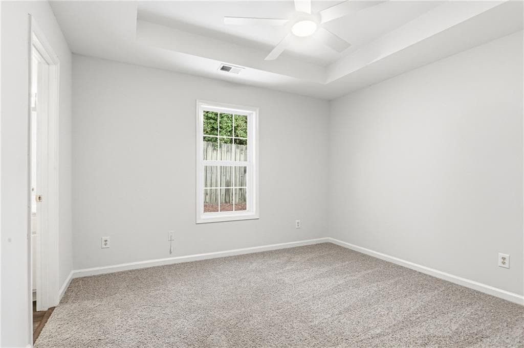 2 bedroom, 2 bathroom, 1,100 sq ft single family residence for sale at 307 Parkview Place, Woodstock, GA 30189 — photo 4
