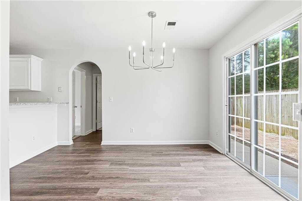 2 bedroom, 2 bathroom, 1,100 sq ft single family residence for sale at 307 Parkview Place, Woodstock, GA 30189 — photo 7