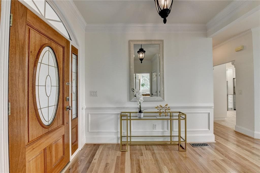 4 bedroom, 5 bathroom, 5,178 sq ft single family residence for sale at 6336 Old Shadburn Ferry Road, Buford, GA 30518 — photo 2