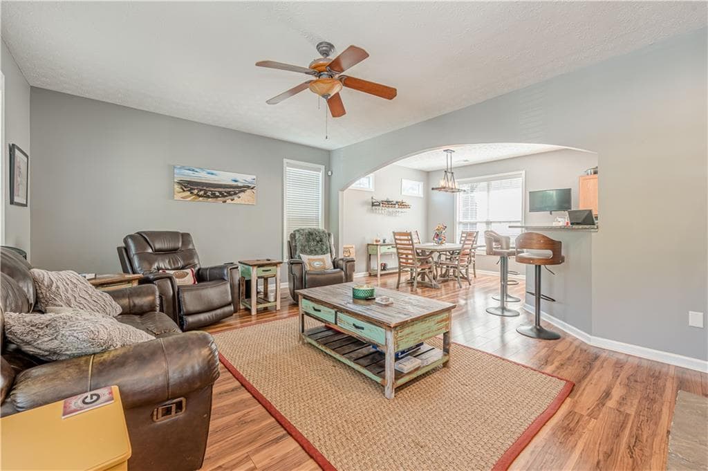 3 bedroom, 3 bathroom, 1,512 sq ft single family residence under contract at 311 Summerstone Court, Canton, GA 30114 — photo 7