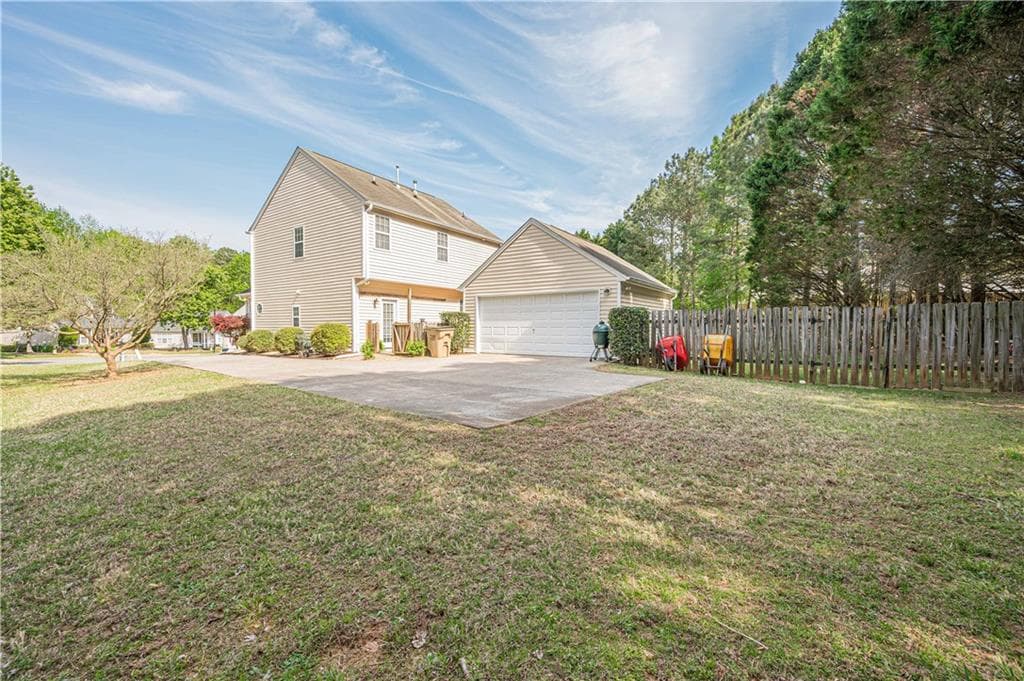 3 bedroom, 3 bathroom, 1,512 sq ft single family residence under contract at 311 Summerstone Court, Canton, GA 30114 — photo 3
