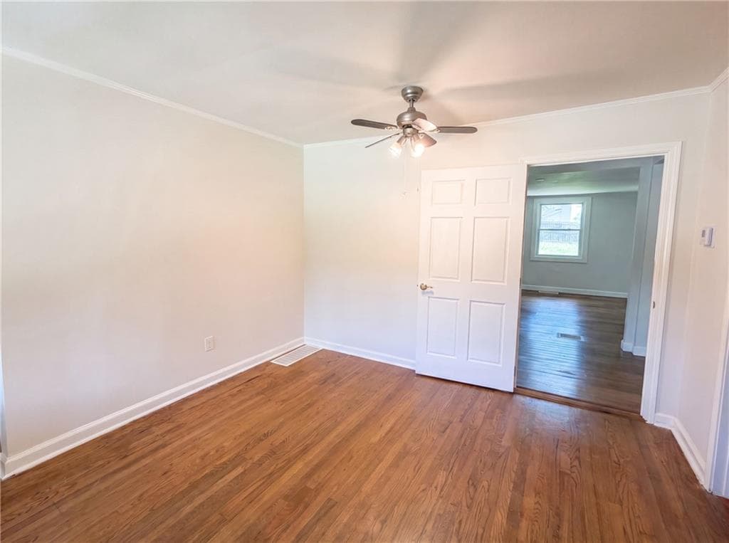 2 bedroom, 2 bathroom, 1,766 sq ft single family residence for sale at 5656 Salem Road, Covington, GA 30016 — photo 4