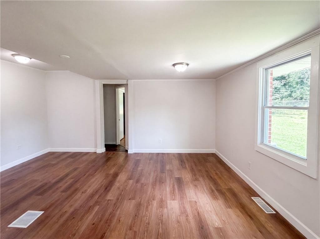 2 bedroom, 2 bathroom, 1,766 sq ft single family residence for sale at 5656 Salem Road, Covington, GA 30016 — photo 6