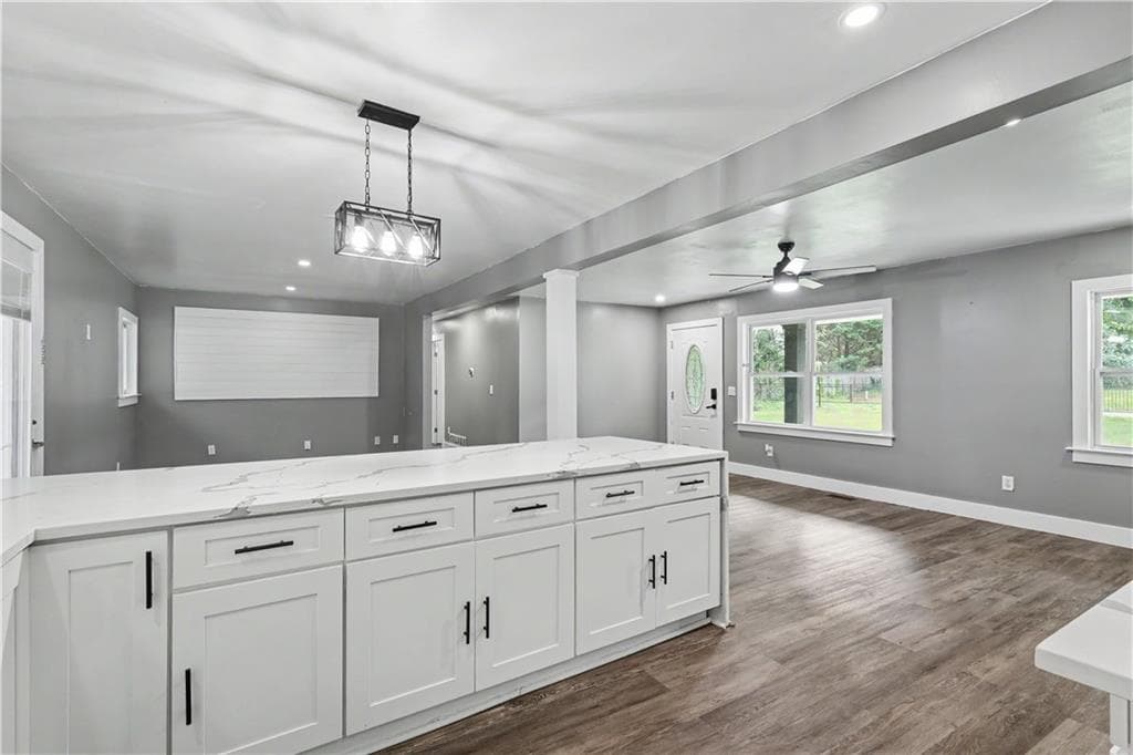 3 bedroom, 2 bathroom, 1,752 sq ft single family residence for sale at 91 Denna Place, Alpharetta, GA 30009 — photo 9