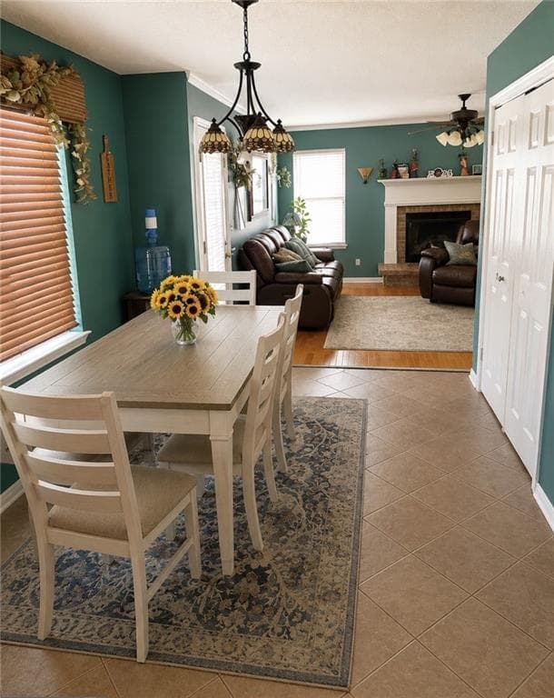 4 bedroom, 4 bathroom, 1,915 sq ft single family residence under contract at 5926 Colonnade Drive, Rex, GA 30273 — photo 6