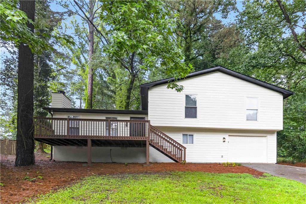 5 bedroom, 3 bathroom, 1,680 sq ft single family residence under contract at 3292 Mixon Way, Stone Mountain, GA 30087