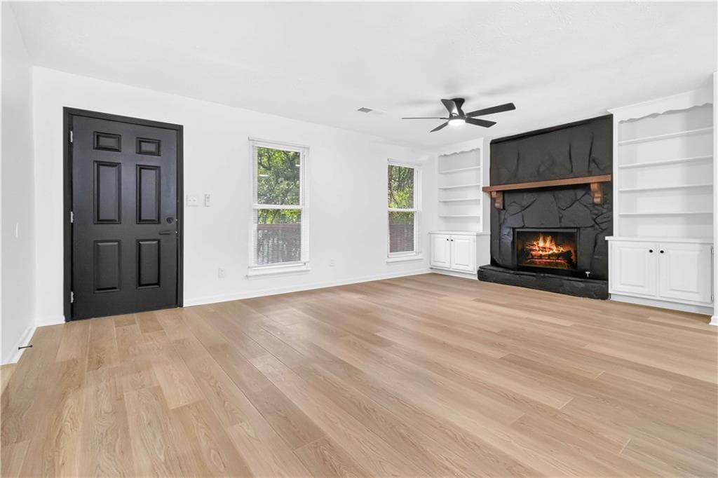 5 bedroom, 3 bathroom, 1,680 sq ft single family residence under contract at 3292 Mixon Way, Stone Mountain, GA 30087 — photo 4