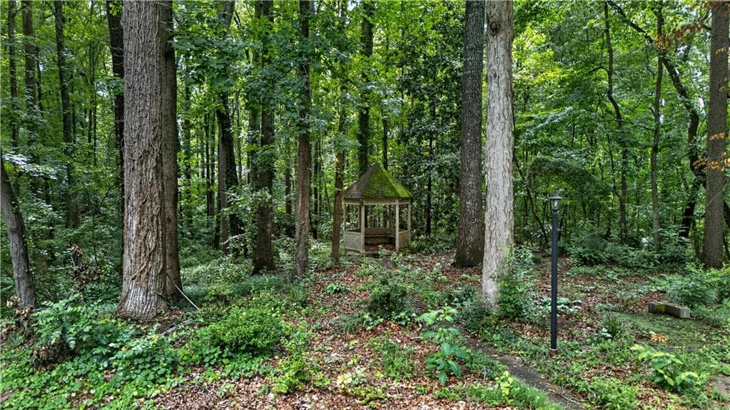 4 bedroom, 3 bathroom, 1,892 sq ft single family residence for rent at 1955 Branchwood Court A, Snellville, GA 30078 for $2,300 a month — photo 9