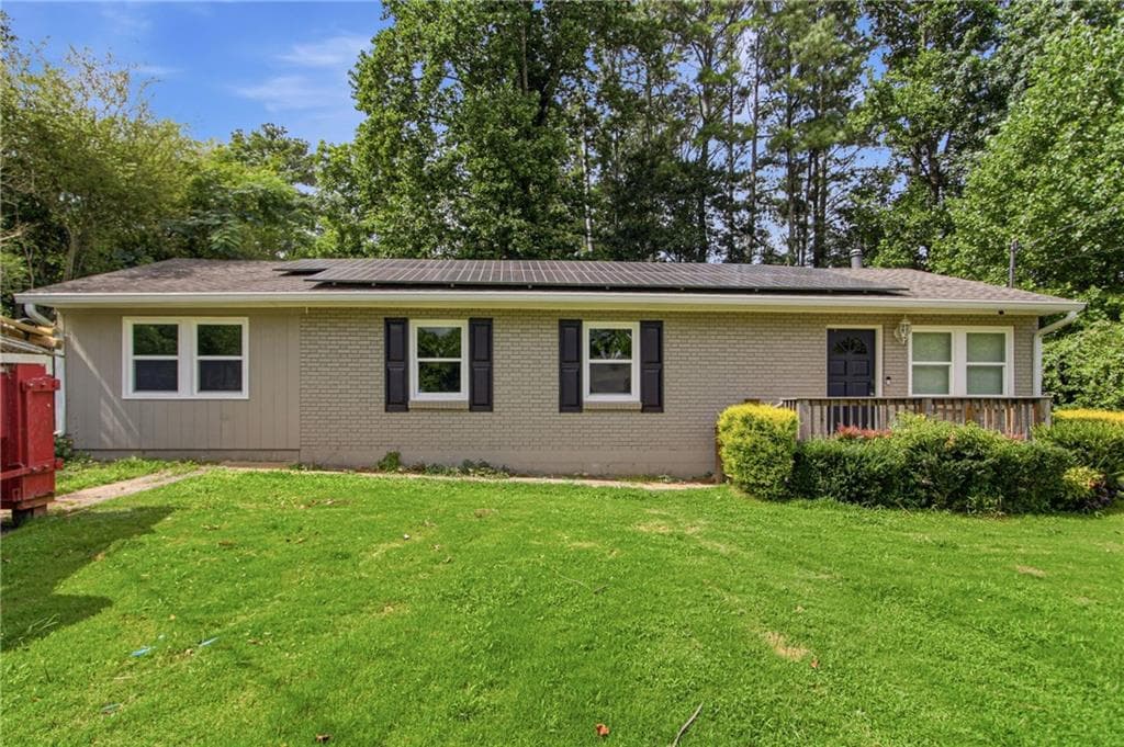 3 bedroom, 1 bathroom, 1,248 sq ft single family residence for sale at 414 Paulding Lane, Dallas, GA 30132 — photo 1 of 25