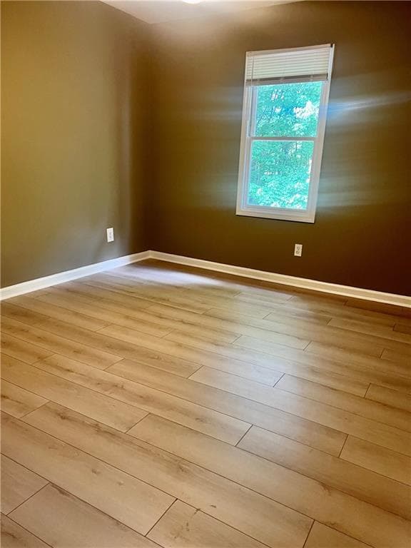3 bedroom, 2 bathroom, 1,536 sq ft townhouse under contract at 10 Huntington Place Drive, Atlanta, GA 30350 — photo 7