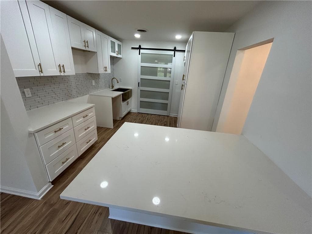 4 bedroom, 2 bathroom, 1,810 sq ft single family residence for sale at 1766 Venetian Drive, Atlanta, GA 30311 — photo 5