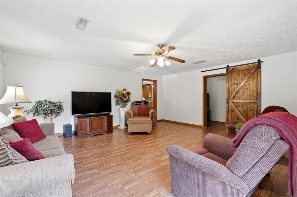 3 bedroom, 2 bathroom, 1,560 sq ft single family residence for sale at 716 County Line Auburn Road, Winder, GA 30680 — photo 9