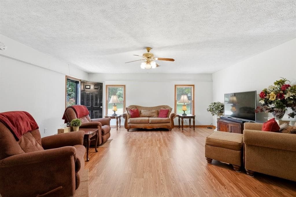 3 bedroom, 2 bathroom, 1,560 sq ft single family residence for sale at 716 County Line Auburn Road, Winder, GA 30680 — photo 10