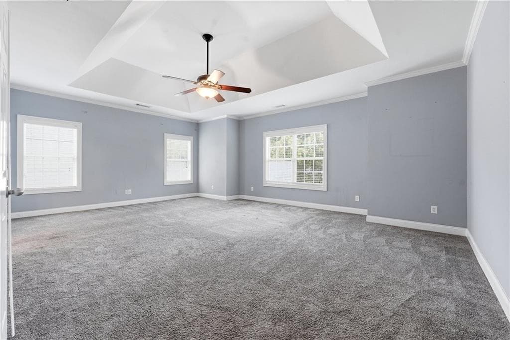 5 bedroom, 4 bathroom, 4,500 sq ft single family residence for sale at 2599 Saint Paul Drive, Atlanta, GA 30331 — photo 8