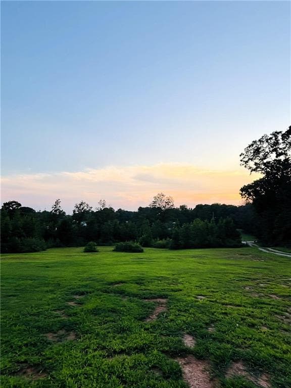 3 bedroom, 3 bathroom, 2,101 sq ft single family residence for sale at 533 Lively Road, Waco, GA 30182 — photo 9