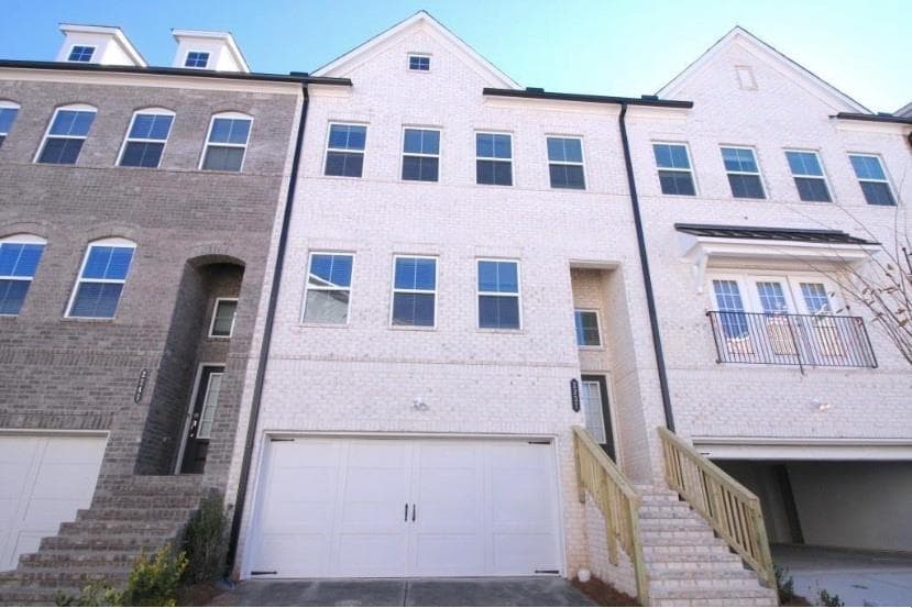 4 bedroom, 4 bathroom, 2,787 sq ft townhouse for rent at 2237 Pink Hawthorn Drive, Buford, GA 30518 for $3,200 a month — photo 1 of 34