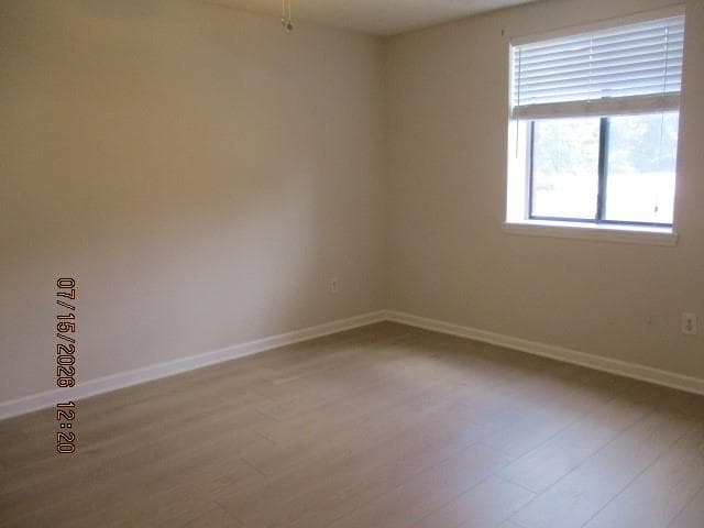 2 bedroom, 2 bathroom, 1,070 sq ft condominium for sale at 300 Johnson Ferry Road B113, Sandy Springs, GA 30328 — photo 6