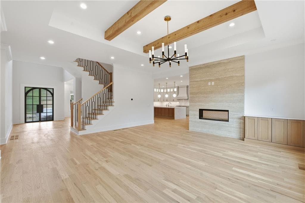 5 bedroom, 6 bathroom, 5,200 sq ft single family residence for sale at 12505 Rumson Court, Alpharetta, GA 30004 — photo 5