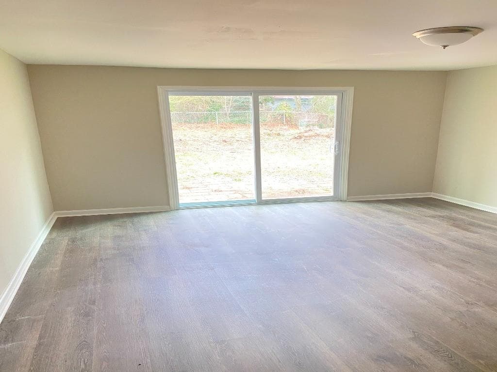 4 bedroom, 3 bathroom, 1,700 sq ft single family residence under contract at 8947 Yarmouth Drive, Jonesboro, GA 30238 — photo 10