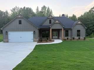 4 bedroom, 2 bathroom, 1,889 sq ft single family residence under contract at 626 Perkins Road, Dallas, GA 30132 — photo 2