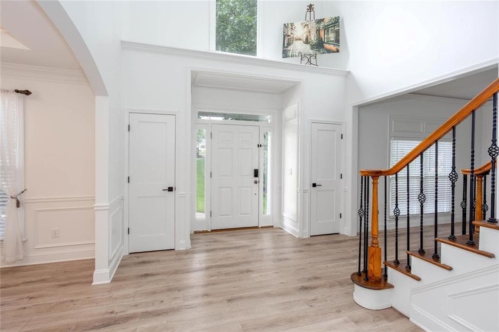 4 bedroom, 4 bathroom, 3,816 sq ft single family residence for sale at 3707 Somerset Ridge, Kennesaw, GA 30144 — photo 3